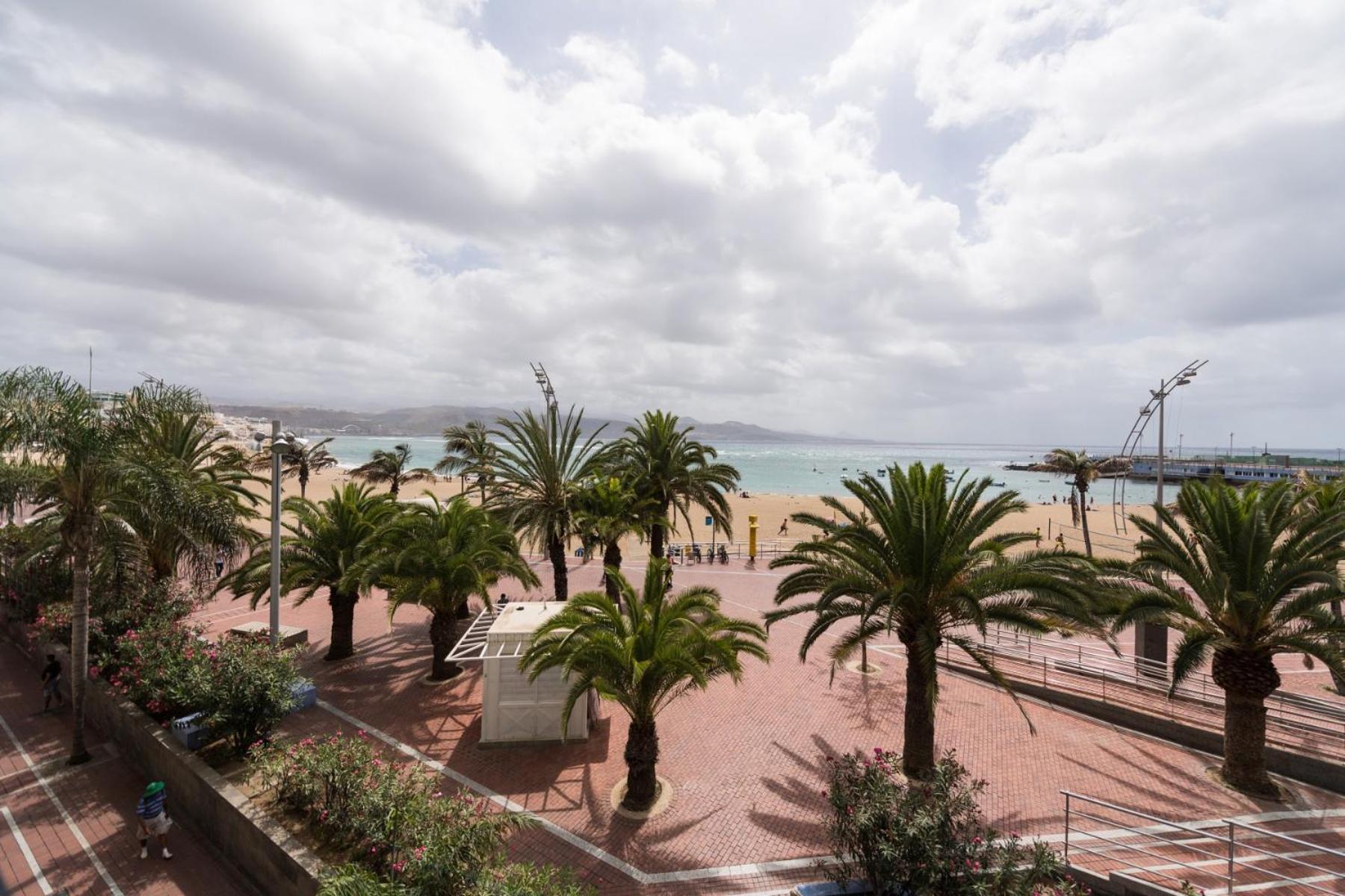 Great balcony over blue sea By CanariasGetaway Las Palmas de Gran Canaria Exterior foto
